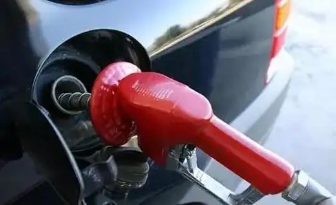 車(chē)用甲醇汽油穩(wěn)定增效添加劑是什么?
